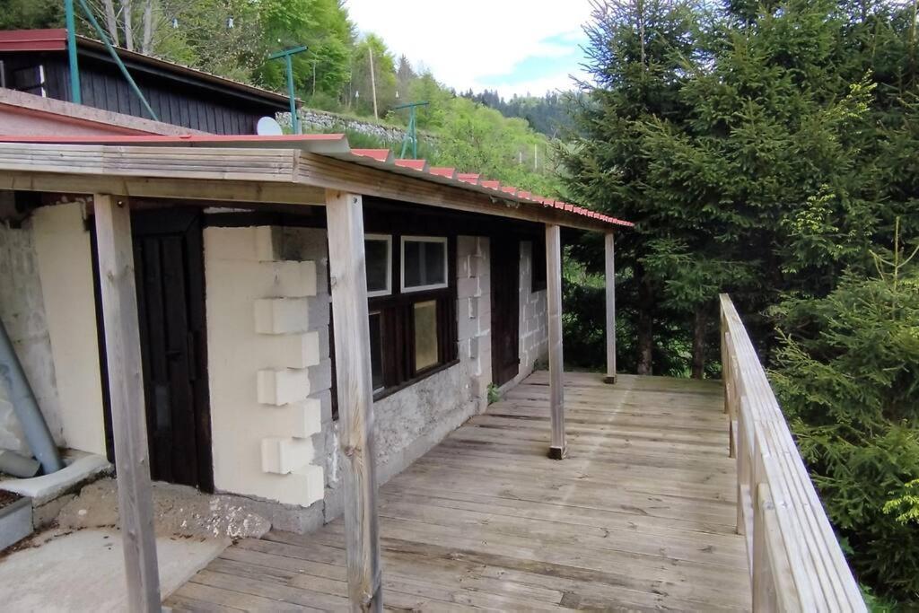 Maison De Montagne Vue Magnifique 旺特龙 外观 照片