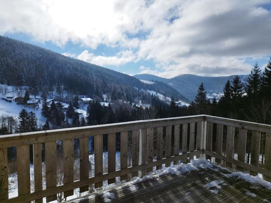 Maison De Montagne Vue Magnifique 旺特龙 外观 照片