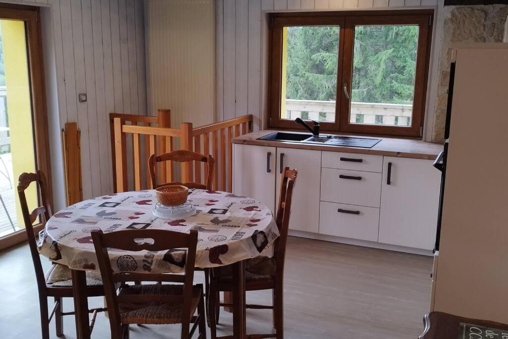 Maison De Montagne Vue Magnifique 旺特龙 外观 照片
